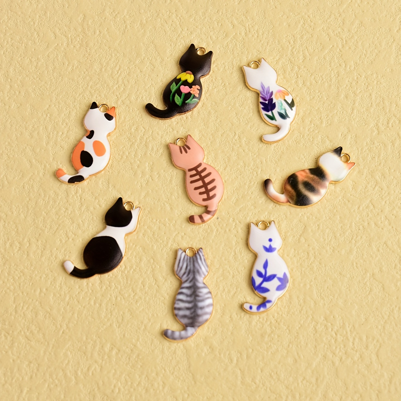 Cat keyrings / Domestic house cat charms. Kitten collar charms