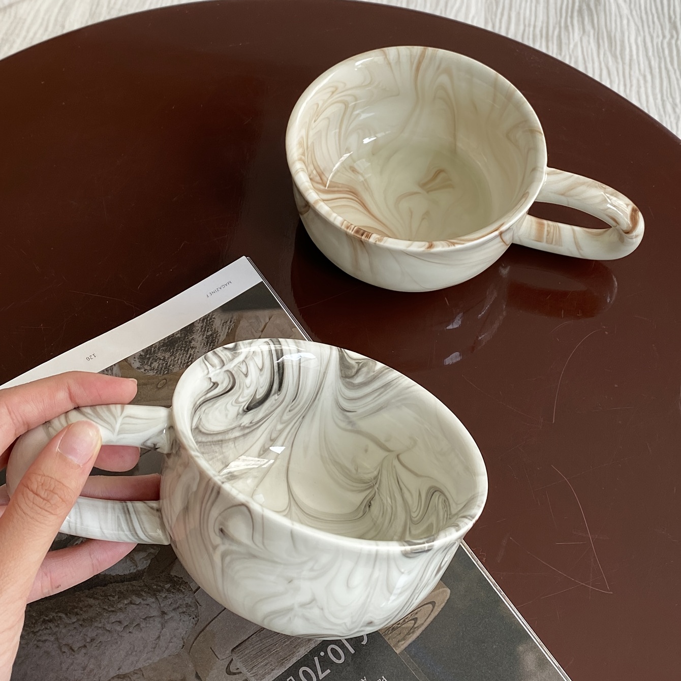 https://img.kwcdn.com/product/marble-pattern-coffee-mug/d69d2f15w98k18-26813f46/Fancyalgo/VirtualModelMatting/914ef9b181f393138d5f79466e4ba345.jpg?imageMogr2/auto-orient%7CimageView2/2/w/800/q/70/format/webp