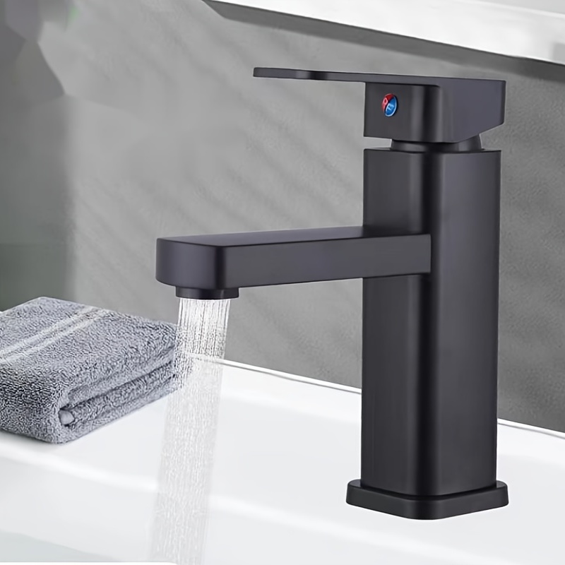 https://img.kwcdn.com/product/matte-black-basin-faucet/d69d2f15w98k18-46378bcd/Fancyalgo/VirtualModelMatting/ea41e58b6cf7bf76da7bbffd589e8b2a.jpg?imageView2/2/w/500/q/60/format/webp