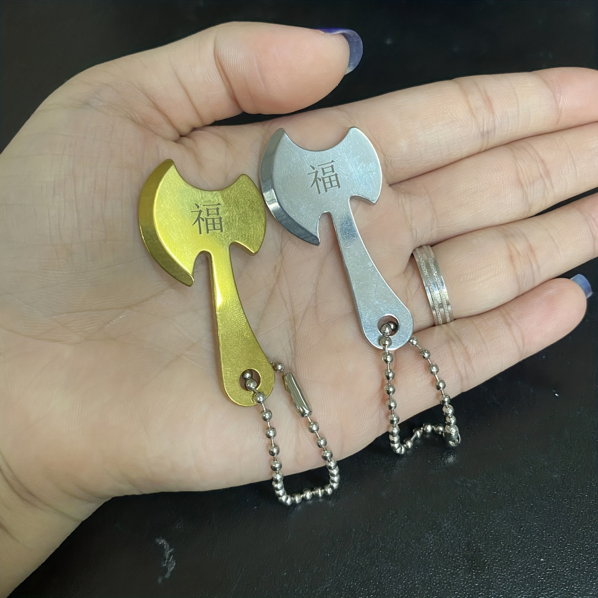 https://img.kwcdn.com/product/mini-axe-fu-character-alloy-knife-carry-on-opening-box-keychain-pendant/d69d2f15w98k18-9b509fd3/temu-avi/image-crop/79f439a4-f7b0-4bfe-a888-11e17c4b694f.jpg