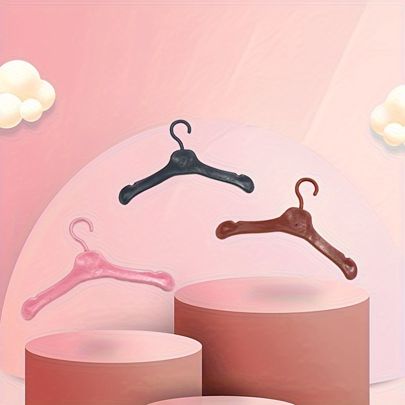 https://img.kwcdn.com/product/mini-clothes-hanger/d69d2f15w98k18-a13d77e1/Fancyalgo/VirtualModelMatting/a972391611d2ba2fe739ec33353dd995.jpg?imageView2/2/w/500/q/60/format/webp