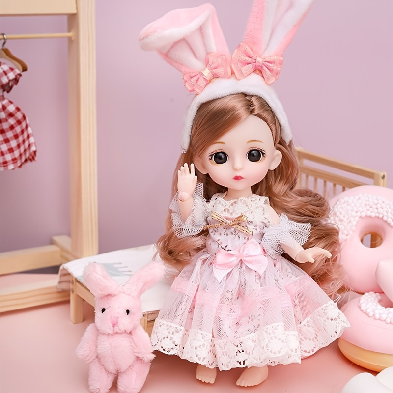 Nouvelle Mode poupée bébé fille enfants Modèle de poupée en plastique  cadeau Jouet - Chine Poupée et personnage de bande dessinée Anime Figure  prix