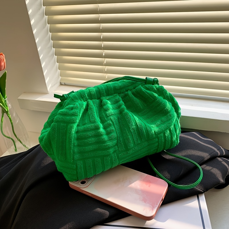 V-line Chain Green Crossbody Bag For Women 2021 Summer FashionShoulder Bag  Female Handbags And Purses