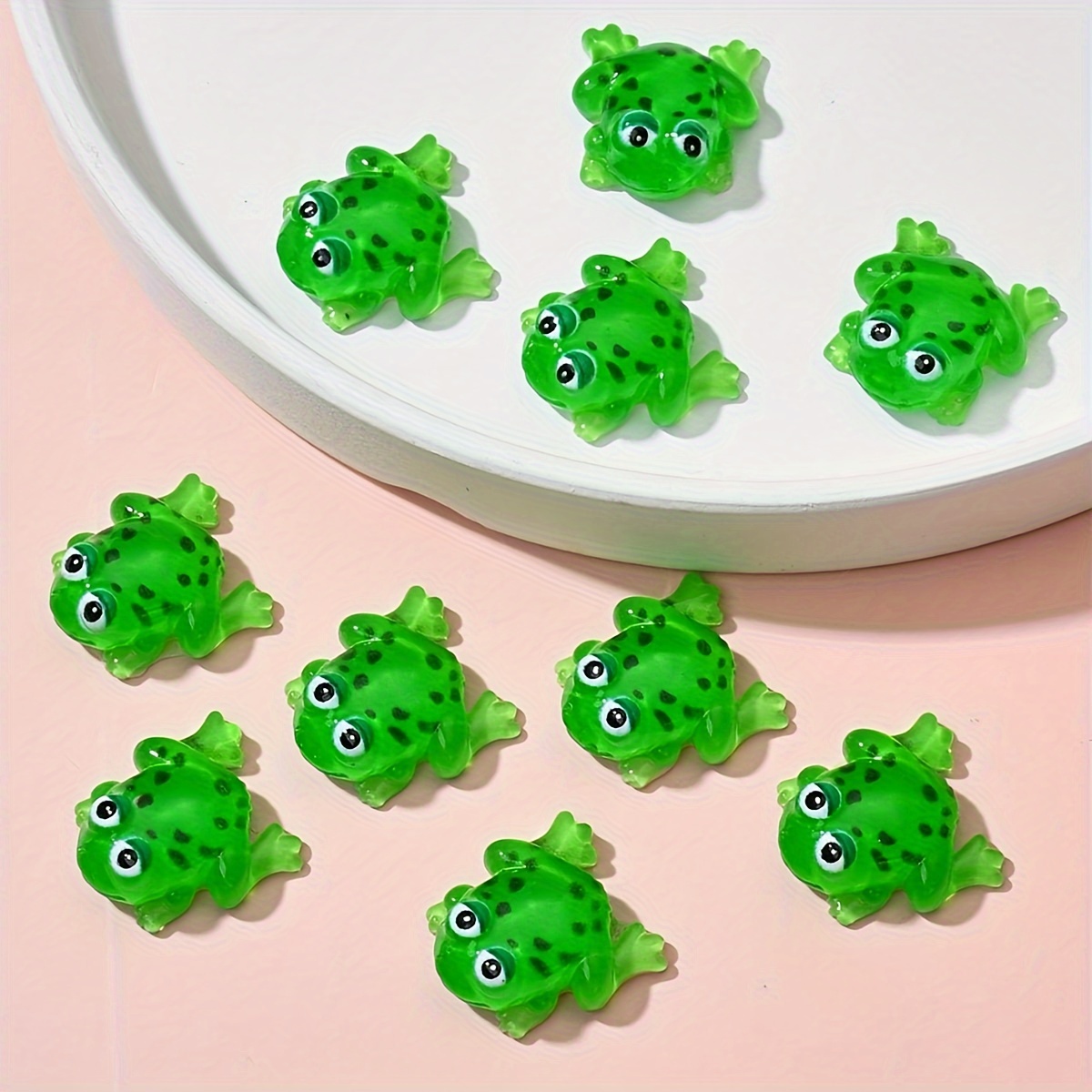 SNBBOUER 2023 Mini Frogs,Tiny Frogs 200 Pack,Miniature Frogs,Mini Resin  Frogs,Mini Frogs Resin Figurines,Miniature Resin Mini Frogs Green Frog  (White,50 PCS) : : Everything Else