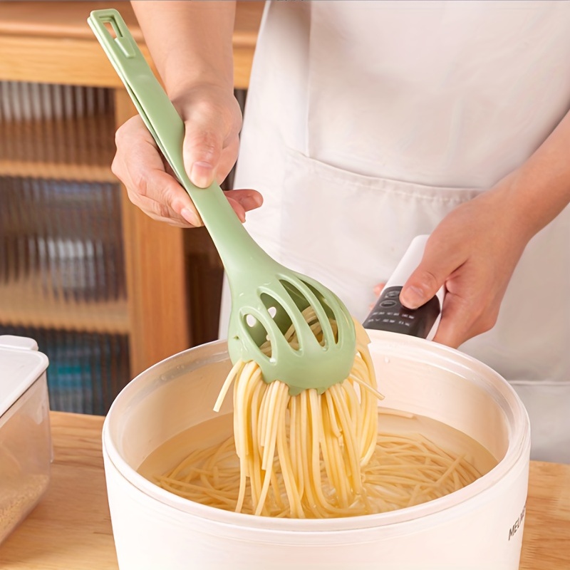 https://img.kwcdn.com/product/multifunctional-long-handled-egg-beater-spoon-colander/d69d2f15w98k18-c0897ed3/Fancyalgo/VirtualModelMatting/f26b4db65b467bd908be65a7c3f6dc41.jpg