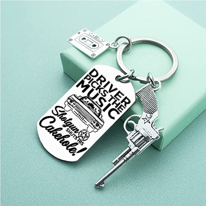 Porte-clés en acrylique Everver noir pour hommes et femmes, porte-clés de  dessin animé, sac de cosplay, figurine d'anime, cadeaux d'amis - AliExpress