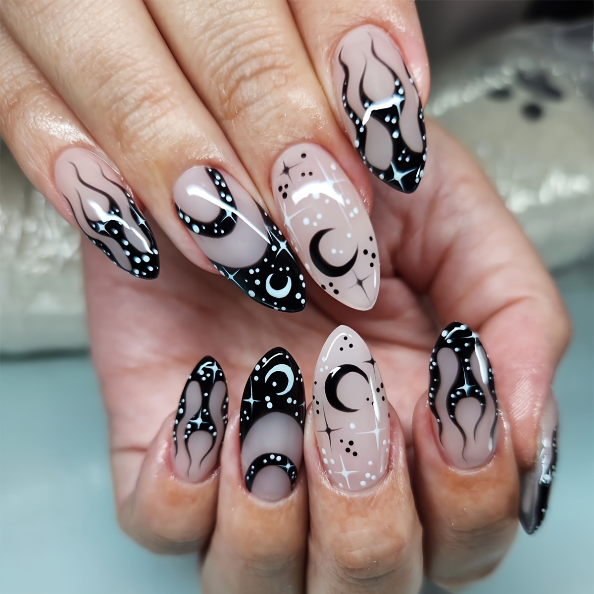 Christmas /gothic Blood Drip Luxury Acrylic/gel Press on Nails Available in  Any Length and Shape 