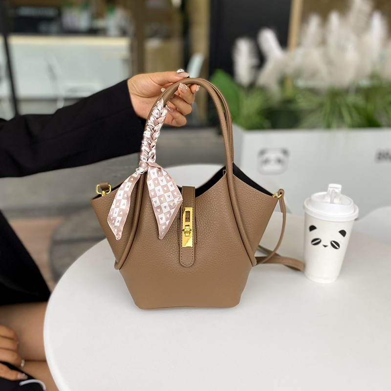 Metal Rectangle Turn Lock Twist Clasp For Leather Craft Women Handbag  Shoulder Bag Purse Diy Hardware Wallet Accessaries Bag Buckle Replacements  - Temu Australia