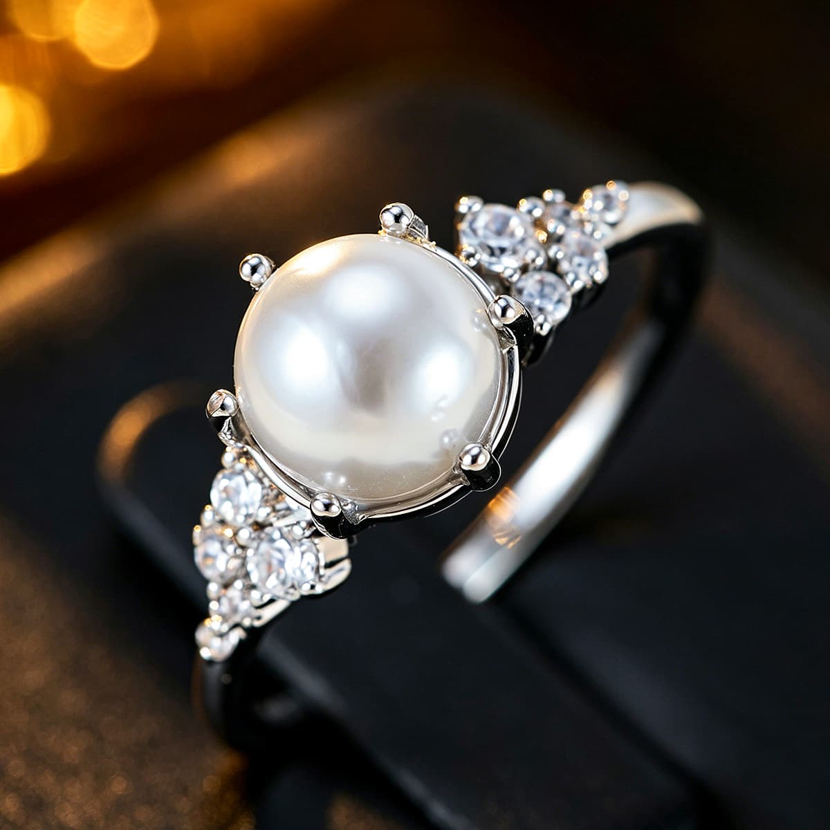 French Star Cluster Zirconia Thin Ring, Unisex