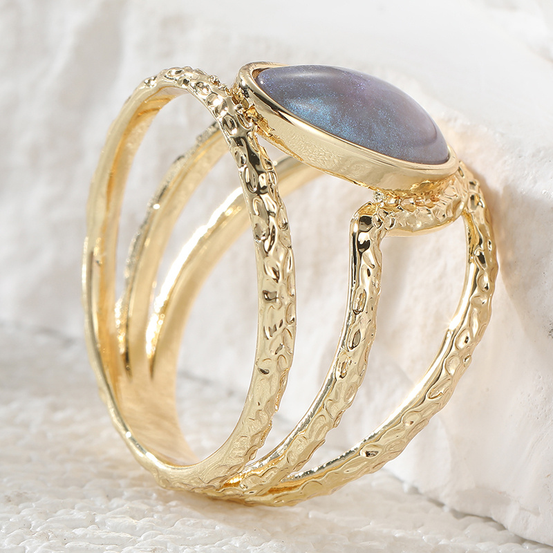 Women's Retro Minimalist Irregular Shape Ring, Luxurious Aesthetic