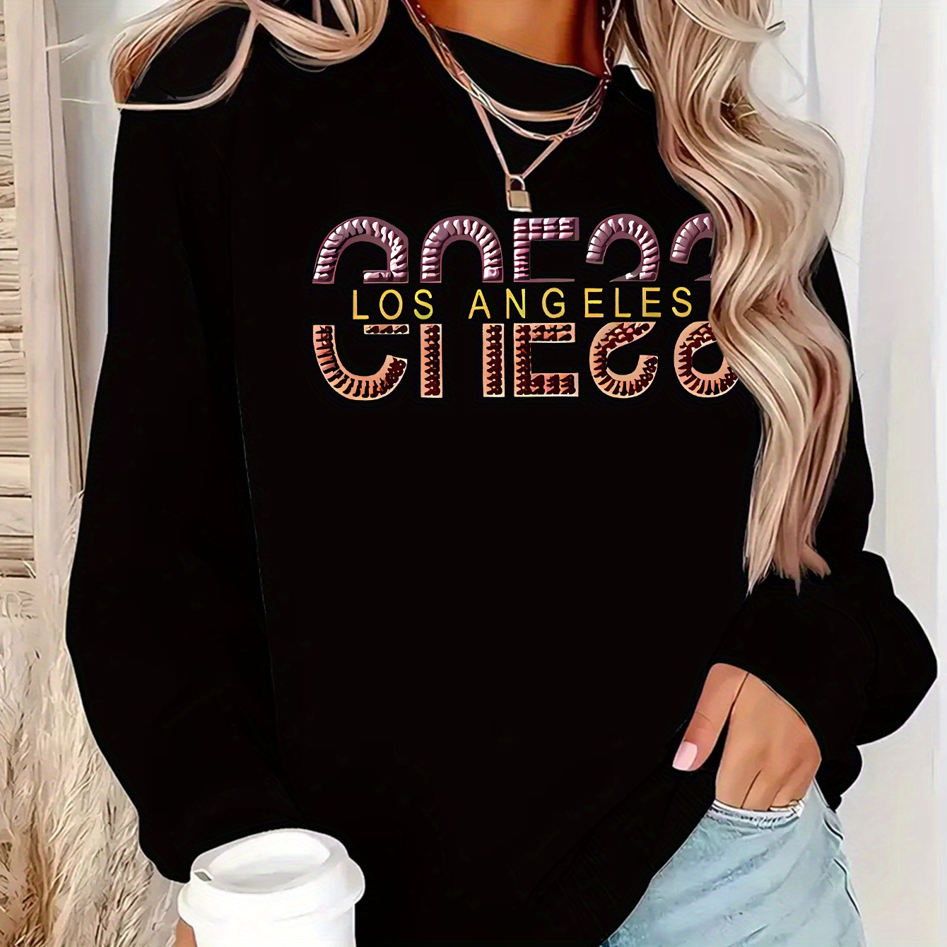 

Fashionable And Elegant Style - Artistic Letter Los Angeles Pattern Round Neck Women's Casual Sports Long Sleeve Fleece Sweatshirt Top