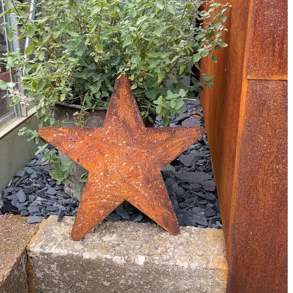 Image of Retro Rusty Metal Star And Hanging Ornament - Suitable For Outdoor Garden Decoration, For Holidays, Summer And Garden Lovers | Retro Garden Art | Metal Wall Hanging