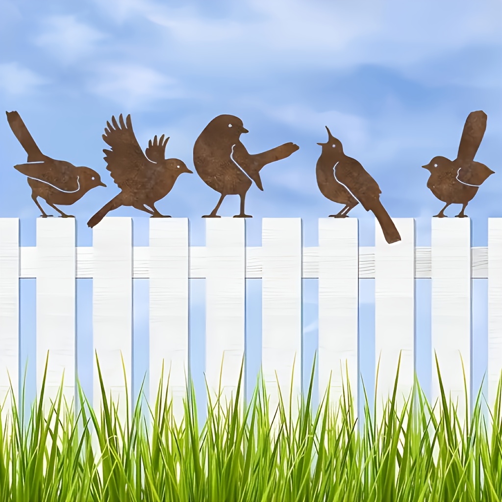 Image of A Gift Suitable For , 2d Flat-printed 5pcs Vintage Bird Garden Decor Set - Realistic Golden And Garden Decor, Outdoor Space Fence Decoration, For Mother's Day Gifts, Outdoor Decor | Natural Design