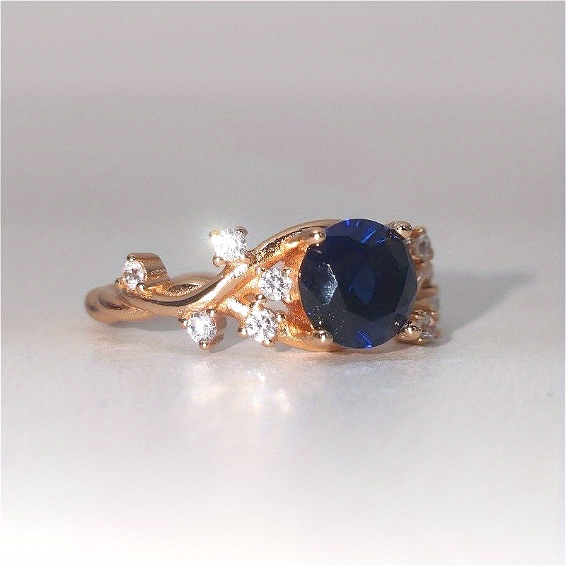 Women's 1/2 Carat Elegant Artificial Stones Ring in S925 Silver