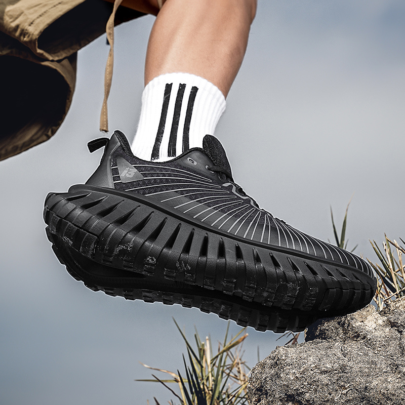 Popular Couple'S Shoes in Large Sizes with Carbon Plates for Outdoor Leisure Sports Are Suitable for Use During 11 Different Holidays