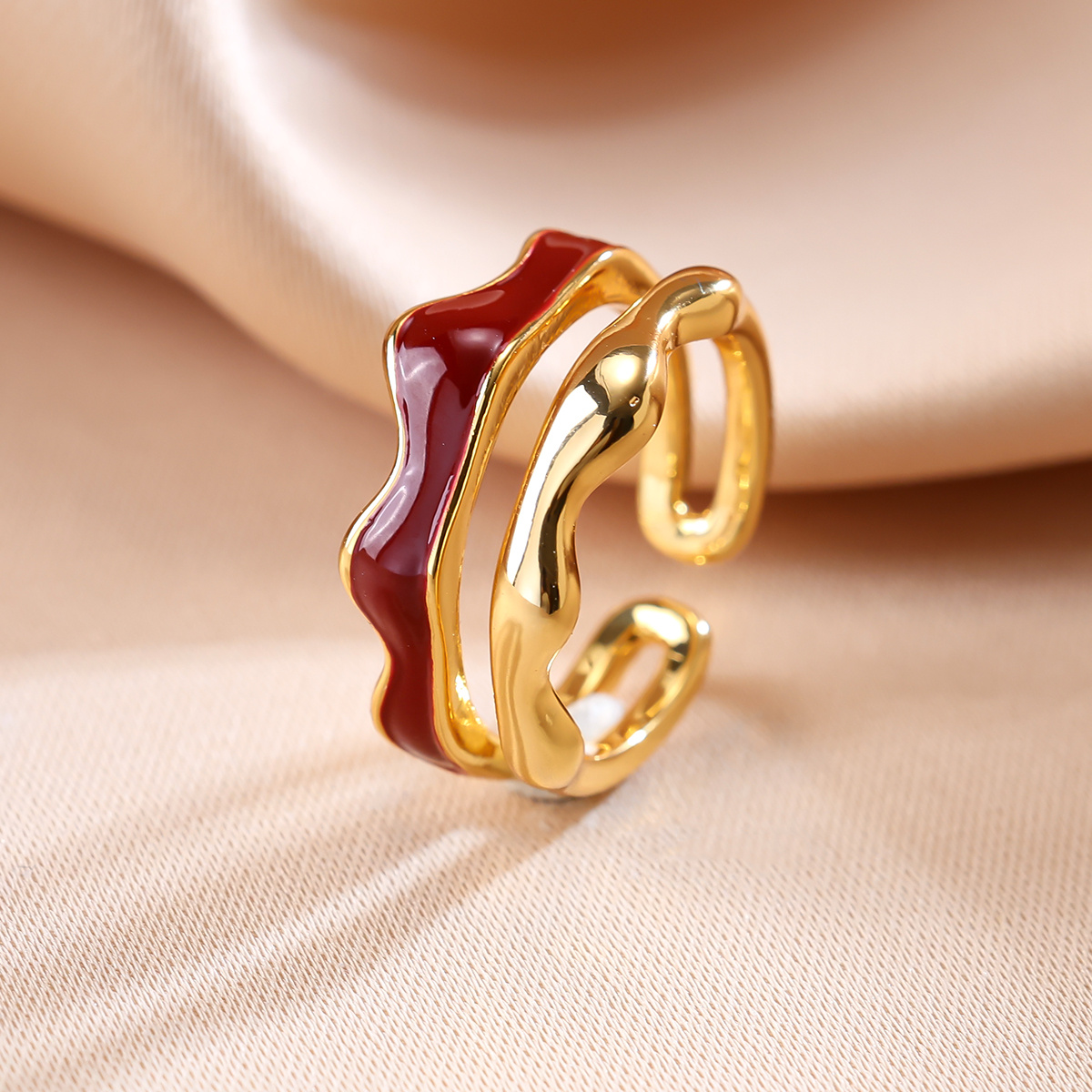 Versatile Double-Layer Open Ring with Wavy Texture Design