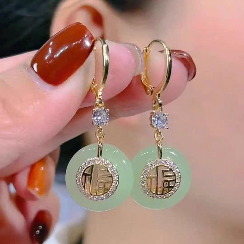 TEMU A Pair Of Fashionable Earrings, Versatile "fu" Character Earrings, Elegant And Retro Earrings, Suitable For Daily Life - Parties - Vacations -