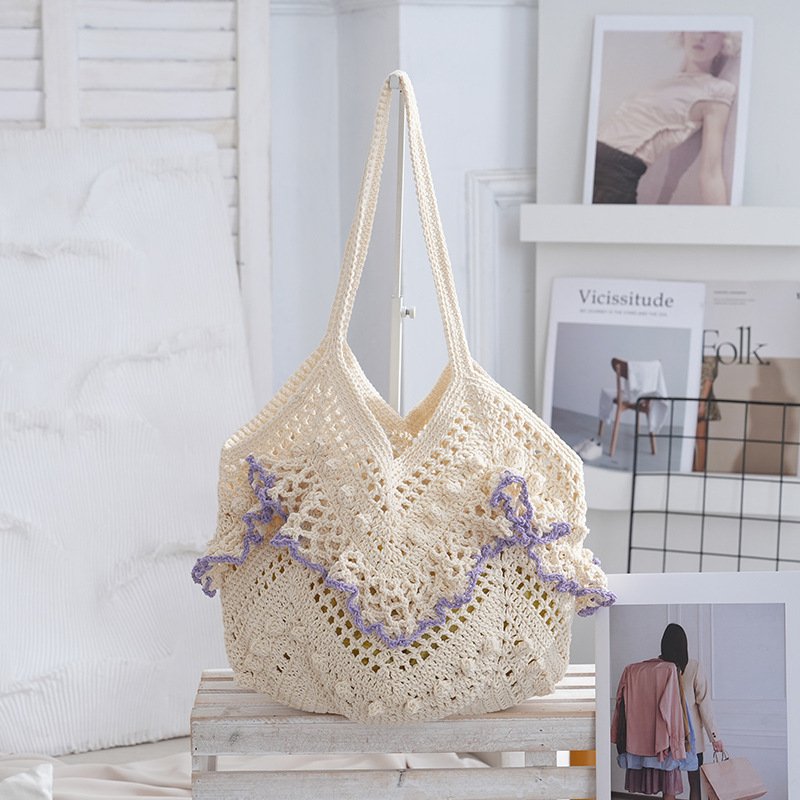 Niche Woven Shoulder Bag for Seaside Vacation
