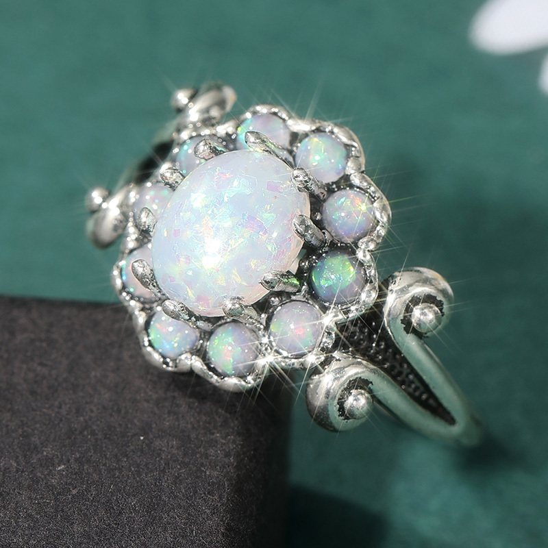 Women's Retro Commemorative Everyday Ring, Fashionable Accessory