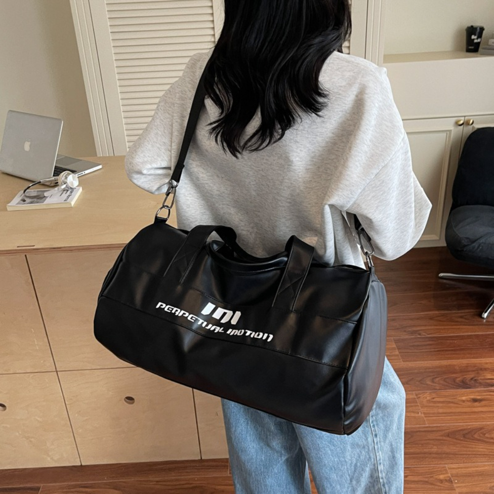 Durable & Sturdy Gym Bag, Large Capacity, Soft Texture, Handheld & Crossbody Travel Sports Bag