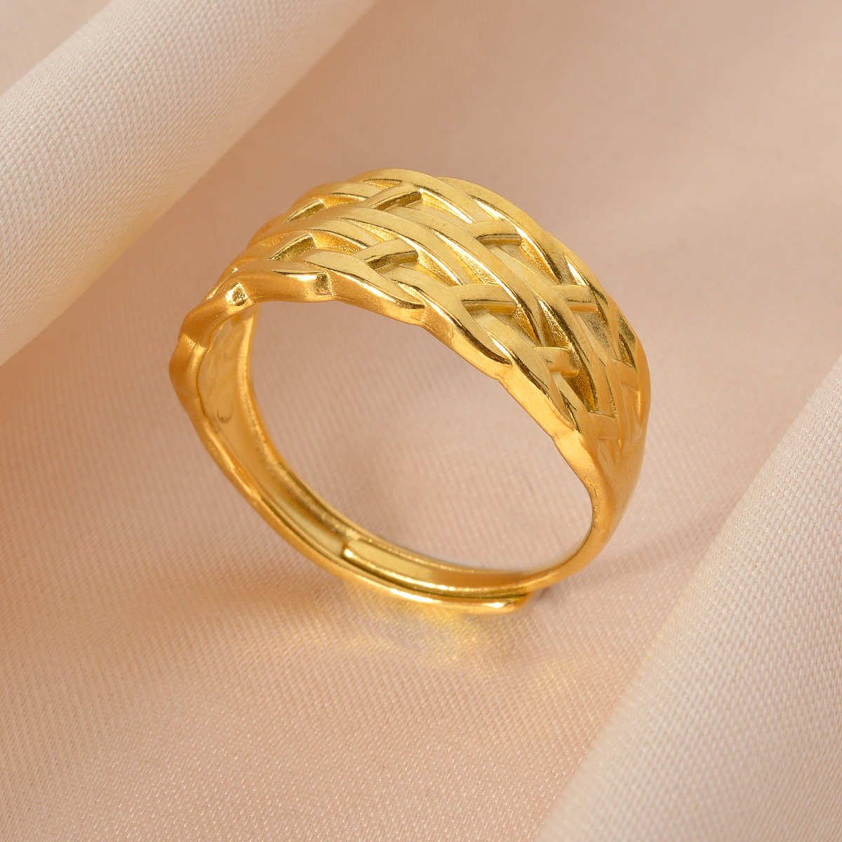Unisex Chic Stackable Ring, Middle Eastern Retro Design