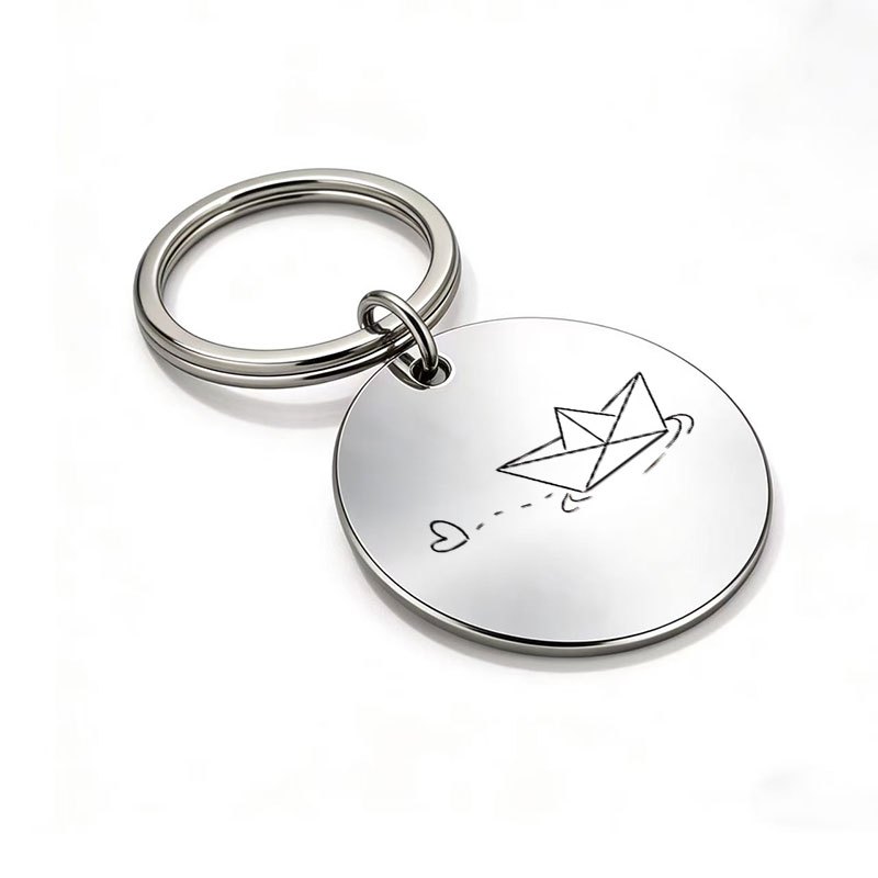 Image of 1pc Metal Laser-engraved Keychain With Fresh , Heart, Water Ripple, And Minimalist Line Art Patterns. A Gentle And Style For . For Artistic Couples. A Commemorative Gift For And