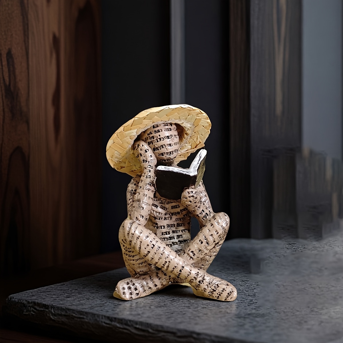 TEMU 2pcs/set (1 Hat And 1 Statue) Holiday Reading Statue, Home Decoration, 3d Craft Ornament, Handmade Resin, Artisanal Craft, Thinker