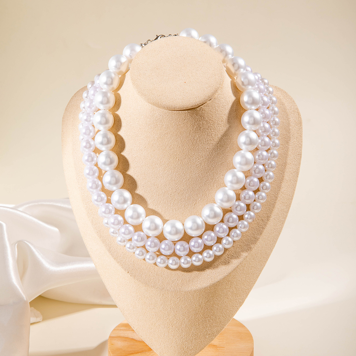 3pcs Women's Luxury Layered Collarbone Chains, Elegant Design
