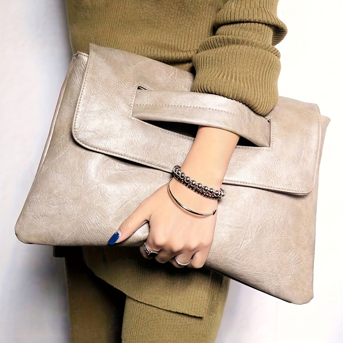 Image of Stunning Vintage Evening Clutch | Elegant And Spacious Wrist Bag With Zipper Closure, Ideal For Brides And Party-, With Painted Edges