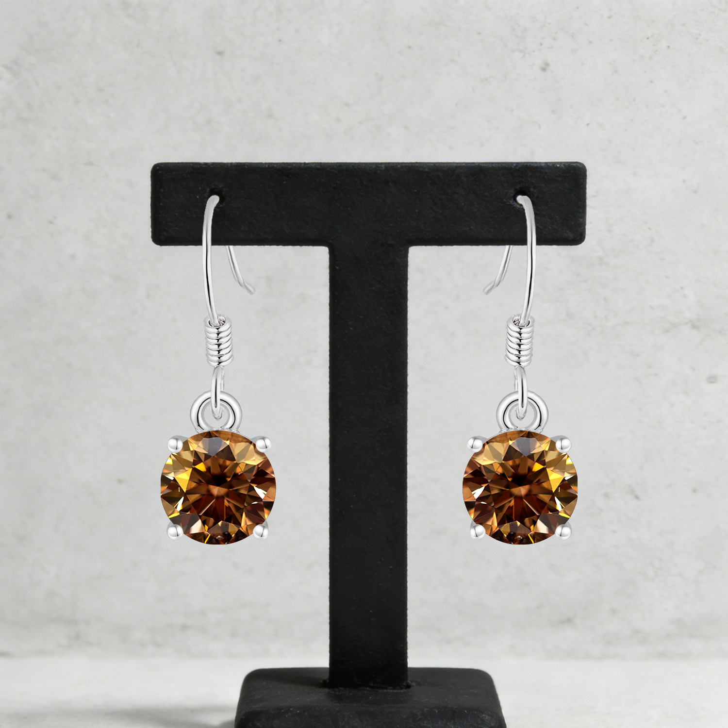 Women's Minimalist Moissanite Earrings