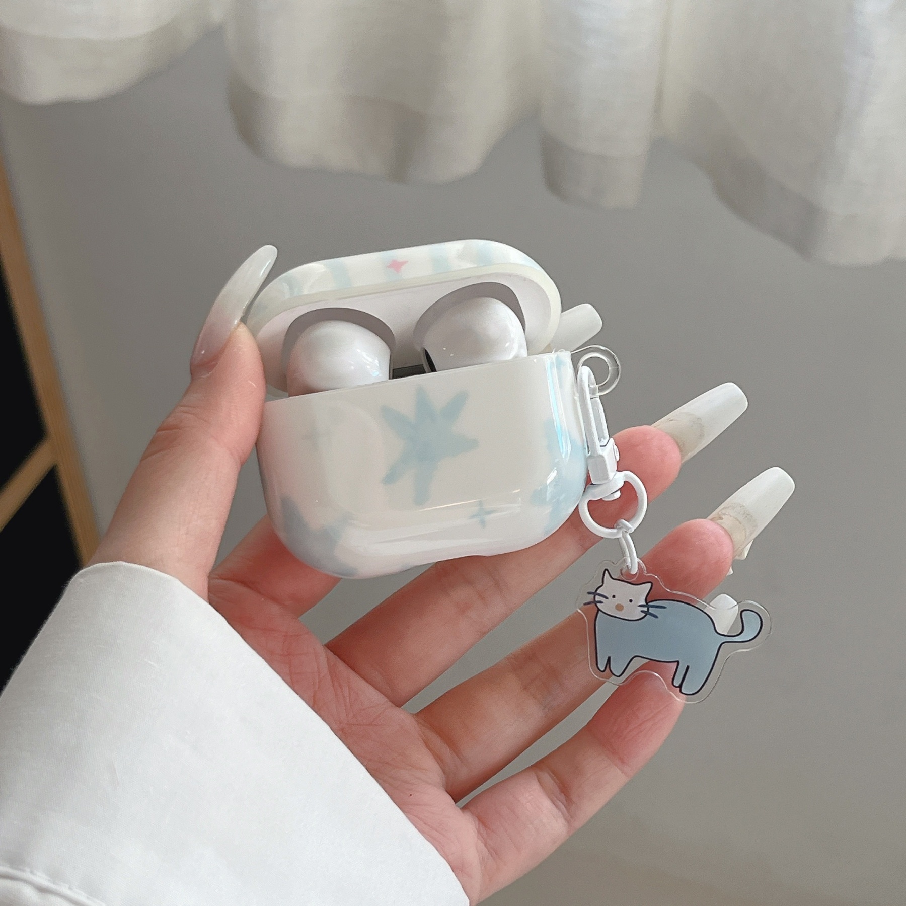 TEMU Korean-style Minimalist With And Stars + Pendant Earphone Case, Compatible With Airpods 5, New , Protective Cover For Pro 2/pro, Cute Airpods 4,
