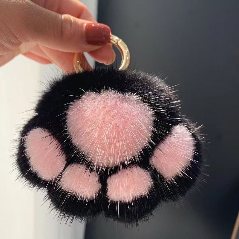 

1pc Mink Fur Cute Cat Paw Keychain - Soft Animal Theme Fashion Accessory, Christmas Gift, Decorative Key Ring, For Women - Universal Fit