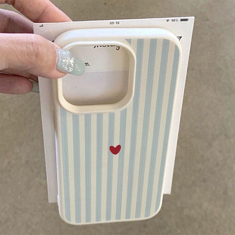 TEMU Coque de téléphone : Étui de souple à rayures avec motif de petits cœurs, compatible avec les séries et modèles iPhone 17/16/15/14/13/12/11/17