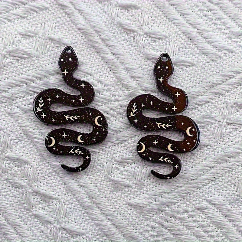 10pcs Wicker Moon Pattern Black Snake Acrylic Pendant Set