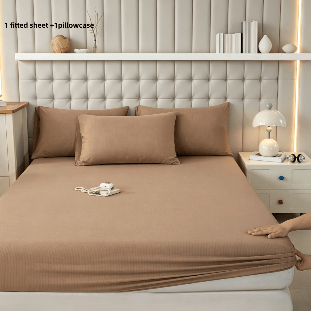 1 Fitted Sheet And 1/2 Pillowcases (pillow Insert Not Included). Fitted Sheet: 160 X 200 Cm, Gray. Made Of, Solid To Highlight The Texture. Half-covered For Non-slip, Suitable For