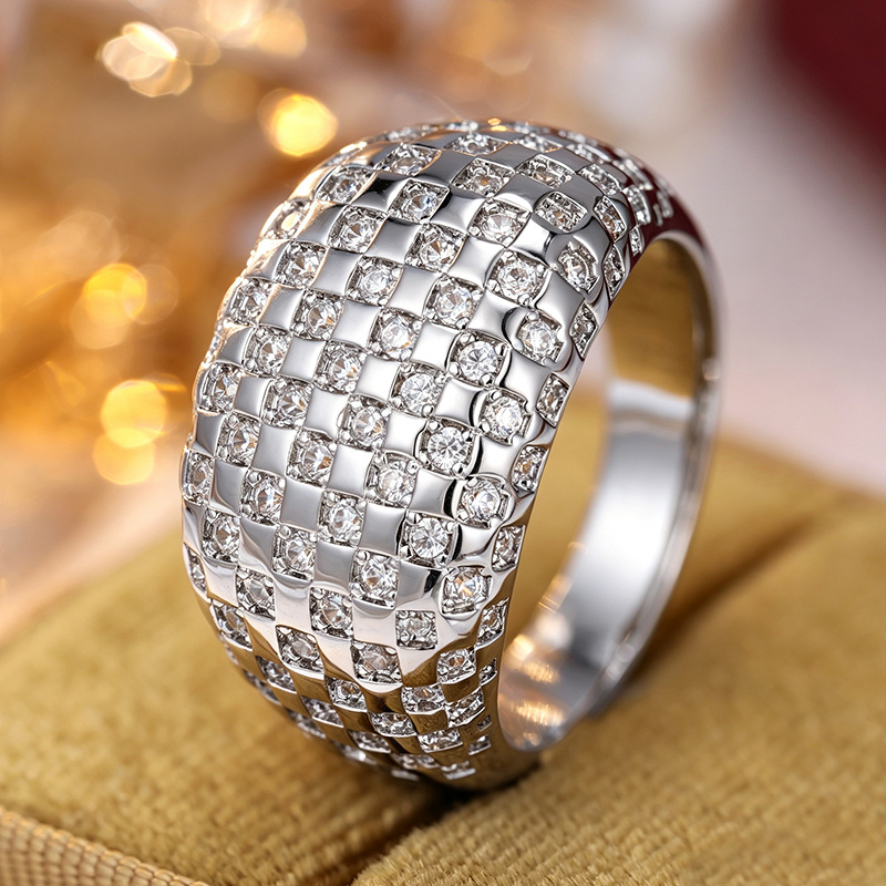 Women's Wide Fashion Ring with Grid Design and Synthetic Zirconia