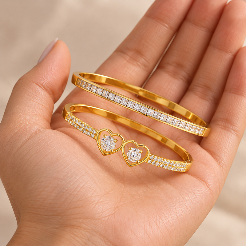 Heart-Inspired Bangle Combo, Eye-Catching Design