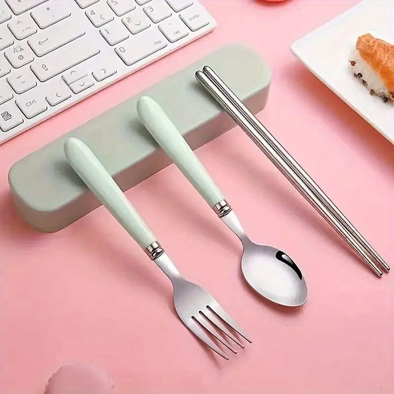 1 set stainless steel cutlery set polished surface portable cutlery with storage box suitable for picnics camping daily use durable and compact Product details 7