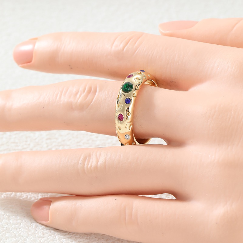 Women's Plated Star-Shaped Ring with Synthetic Zirconia