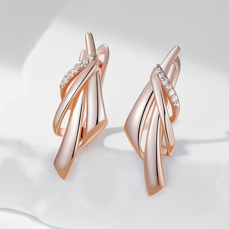Women's Ethnic Bridal Drop Earrings with Geometric Shape