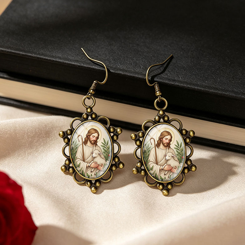 Classical Shepherd Laced Oval Glass Dome Dangle Earrings