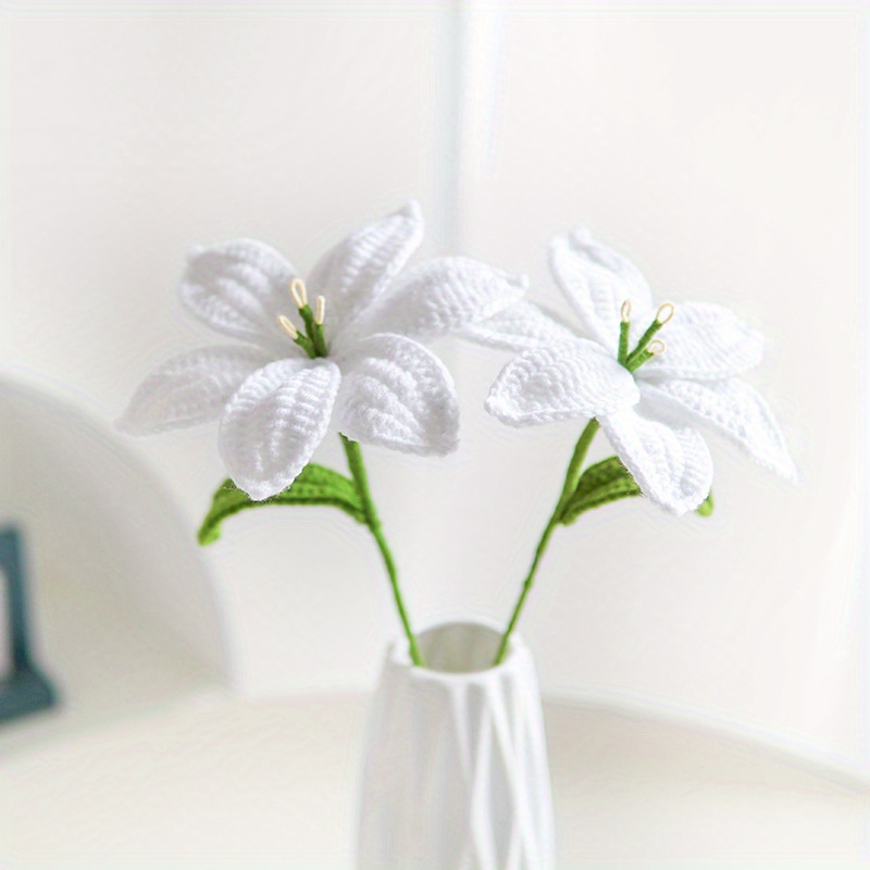 TEMU 2 di fiori di lill� artificiali all'uncinetto, decorazione per la casa, decorazione per scrivania da ufficio, composizione
