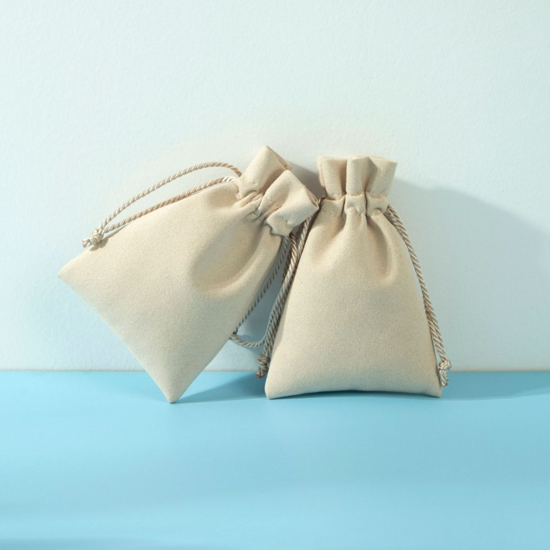 Custom Velvet Jewelry Storage Pouch