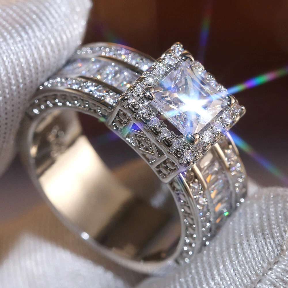 TEMU A Unisex Ring Inlaid With White Square Cubic Synthetic Synthetic Zircon, Easy, Elegant, Classic, Exquisite, Fashionable, Luxurious,
