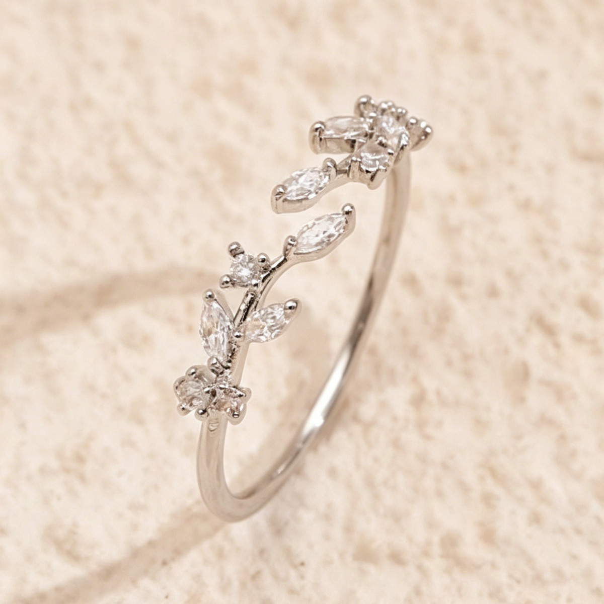 TEMU 1pc Silvery Open Adjustable Leaf-shaped Ring, Anti-oxidation, , All-match Finger Jewelry For Women, Suitable For Daily Casual, Wedding,