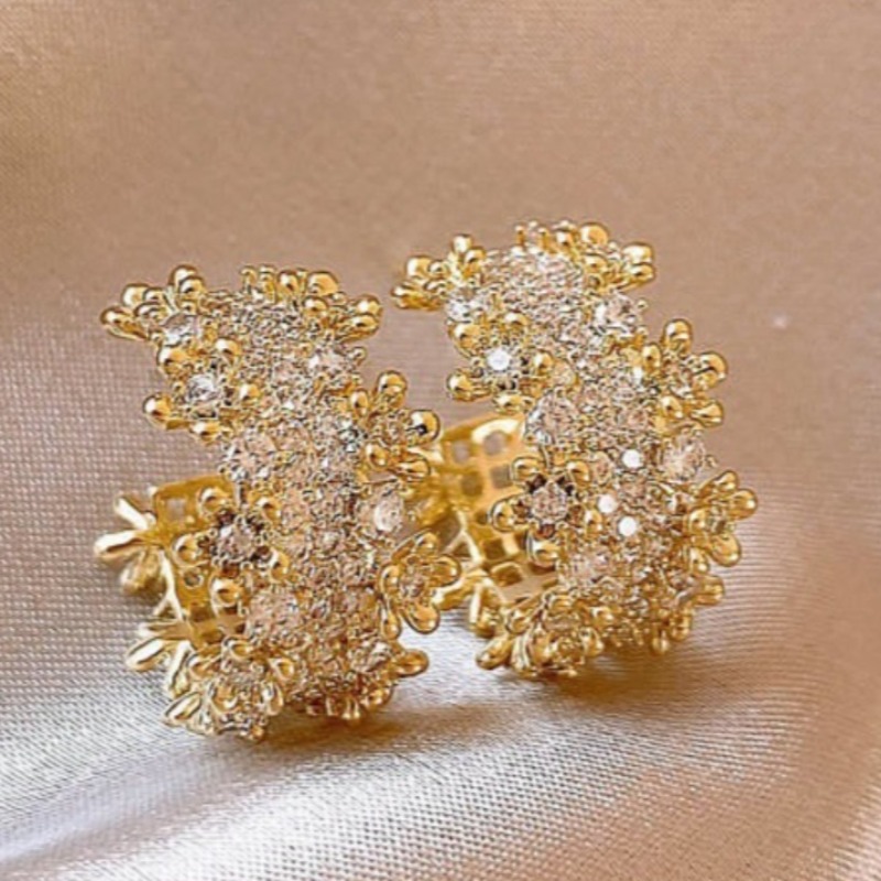 TEMU Boucles d'oreilles créoles élégantes avec incrustation de de fleurs en synthétique pour femme, pour fête, banquet, , , bijoux de tempérament,