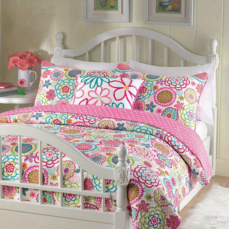 Floral Girl Reversible Quilt Bedding Set