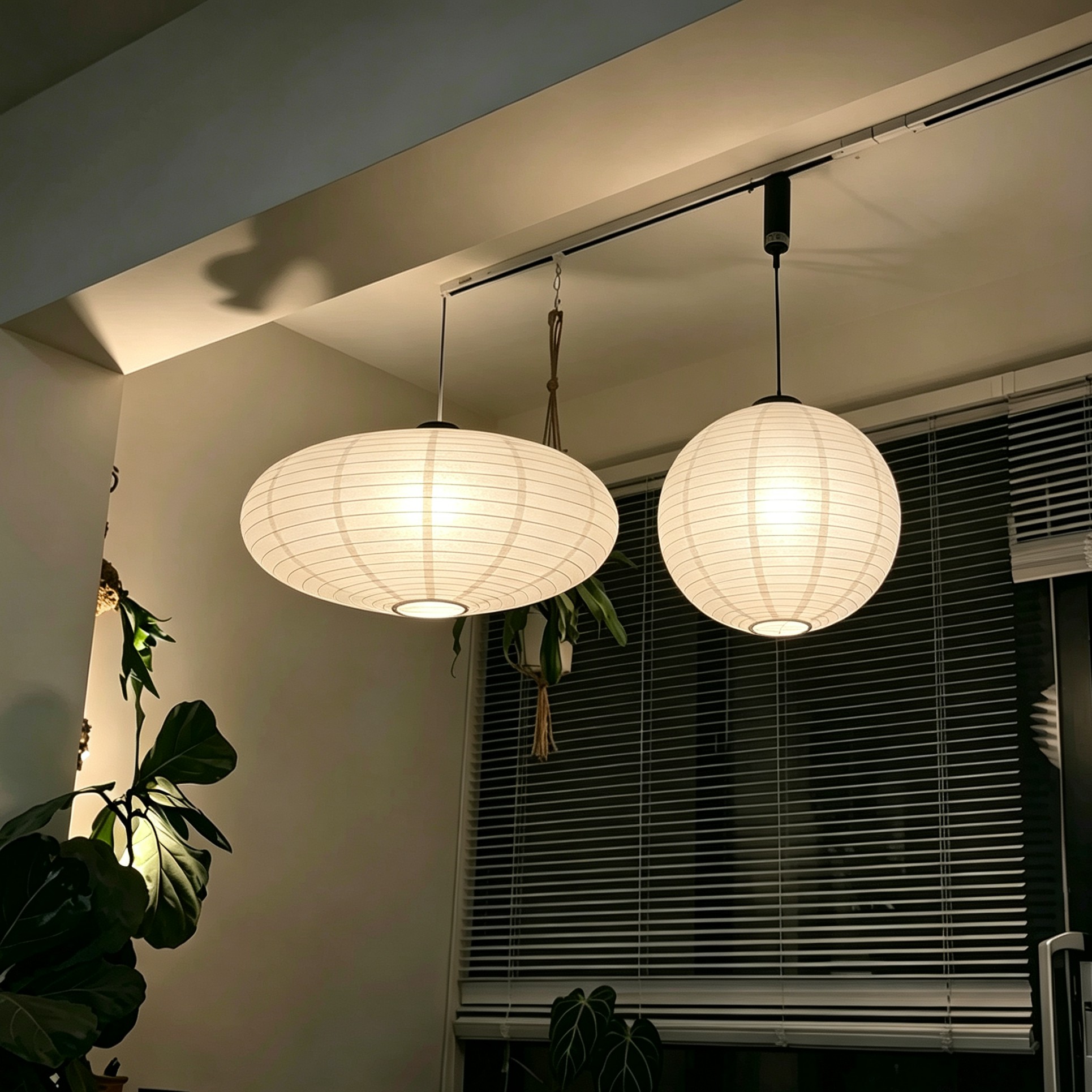 TEMU 2pcs White Paper Ceiling Lamp Shades, Oval & Round Shape, Ambient-decor Light Covers For Bedroom Living Room Shop Restaurant, Lampshade