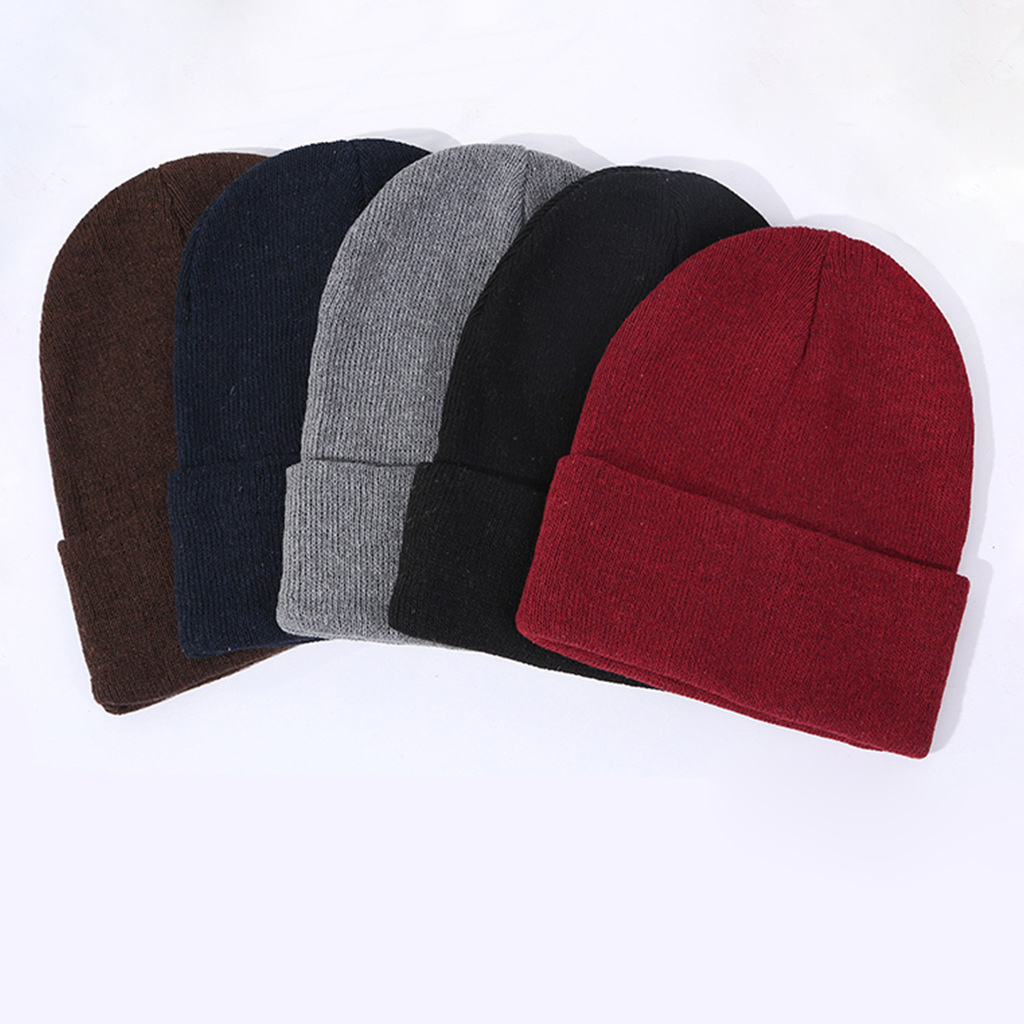 

5pcs Brimless Beanies, Christmas Winter Ski Hats Suitable For Men And Women, Warm And , Ideal Gift