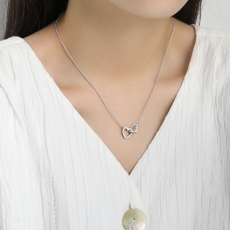 Heart-Shaped Double-Ring Interlocking Collarbone Necklace